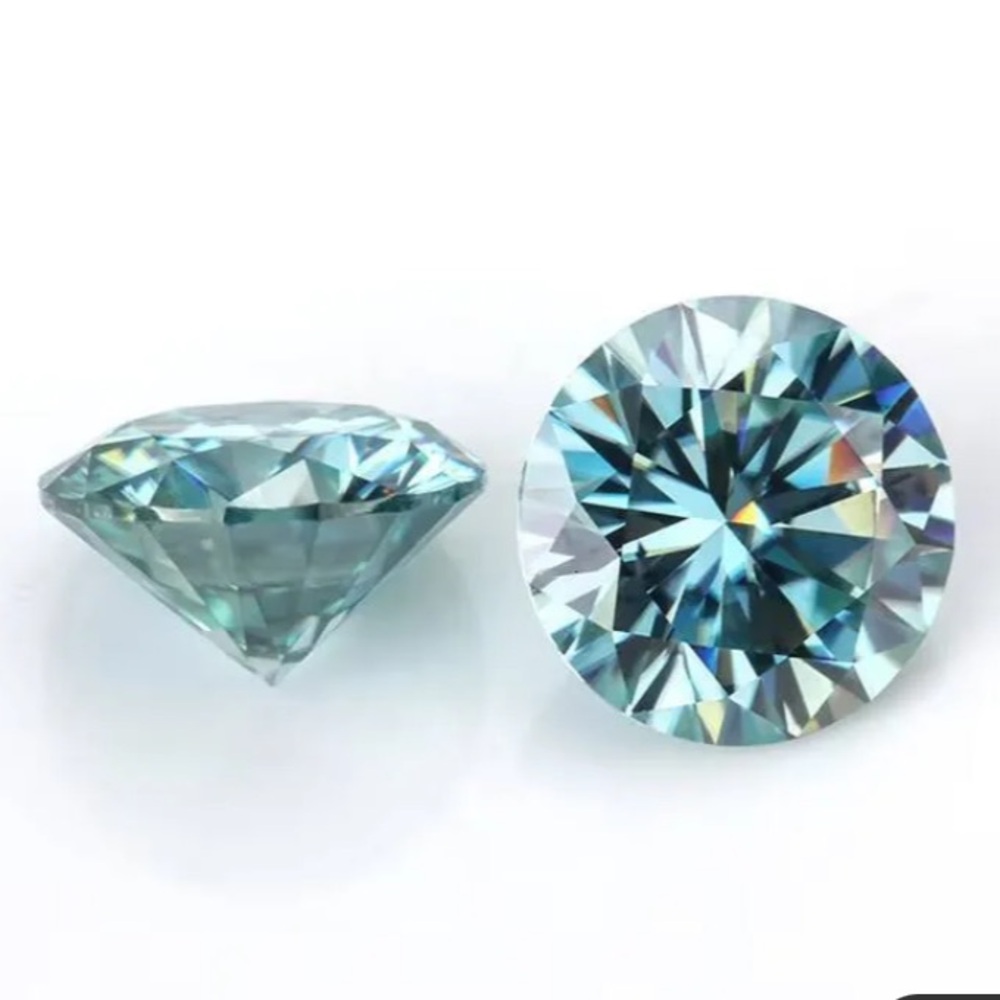 Ice Blue Loose Stone 1.0 CT. Moissanite